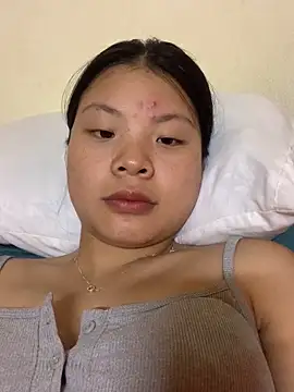 Nekzika online show from 10-28-25, 03:43