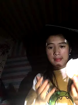 Snapshot of Crave_semen chatting on 11-01-25, 08:49 Crave semen online show from 11-01-25, 08:49