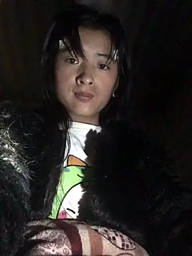 Snapshot of Crave_semen chatting on 11-02-25, 03:47 Crave semen online show from 11-02-25, 03:47