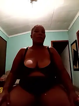 boobsqueenxo online show from 02-19-26, 09:11