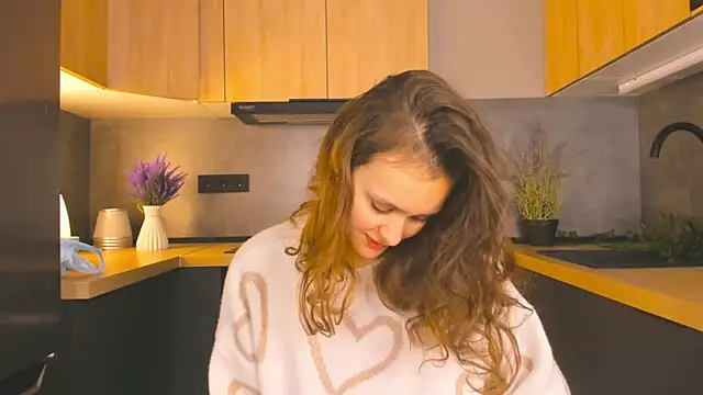 Snapshot of FoxFever chatting on 12-04-25, 06:34 FoxFever online show from 12-04-25, 06:34