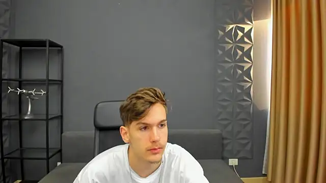 BradyFlint online show from 04-27-26, 04:21