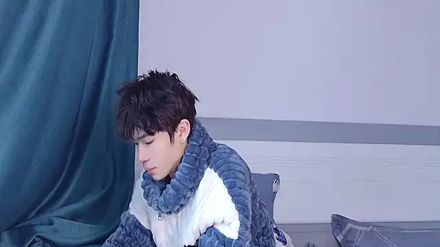 Stuffy-111 online show from 10-25-25, 04:53