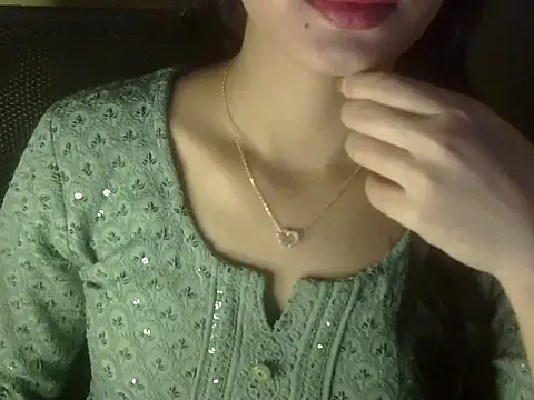 Shezi N online show from 02-17-26, 03:08