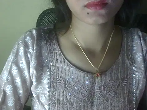 Shezi N online show from 05-20-26, 03:29