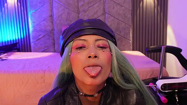 Rynka  online show from 04-08-26, 04:12