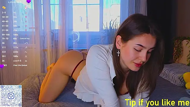 TinyMollys online show from 03-12-26, 02:12