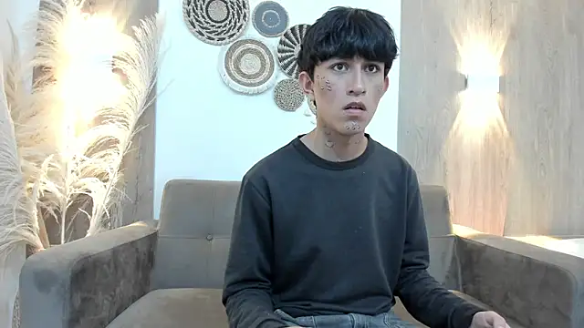 hoot booys  online show from 11-26-25, 07:48