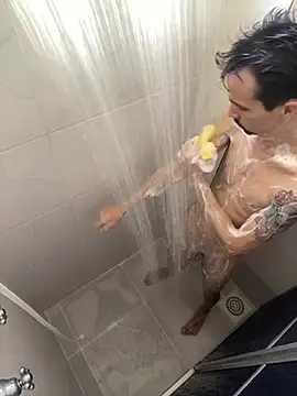 leozin01 online show from 03-23-26, 01:59