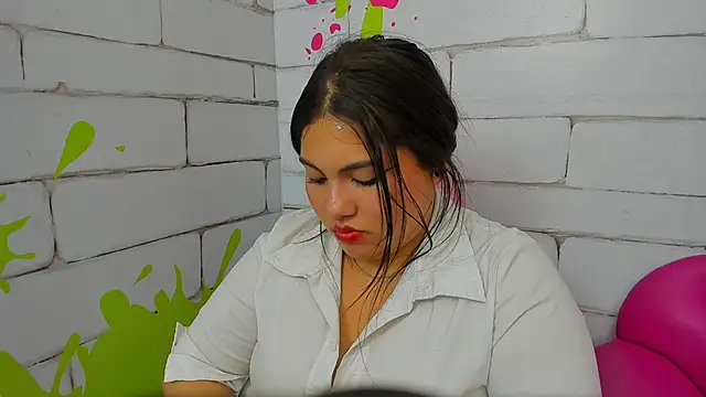 SoftLilyy online show from 10-21-25, 07:31