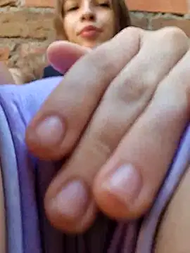 bambiluly online show from 11-07-25, 01:00