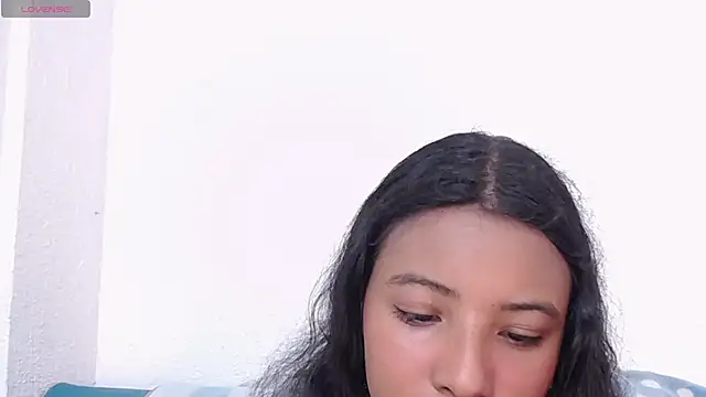 Snapshot of Zoe_Rider chatting on 10-25-25, 12:45 Zoe Rider online show from 10-25-25, 12:45