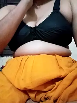 Disha Nur online show from 10-31-25, 05:58