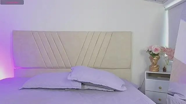 GabbieHill online show from 10-30-25, 08:09