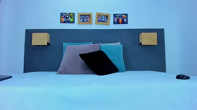 iamdoll online show from 04-13-26, 07:41