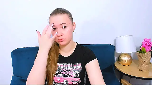 LeaNaughty online show from 11-16-25, 06:41