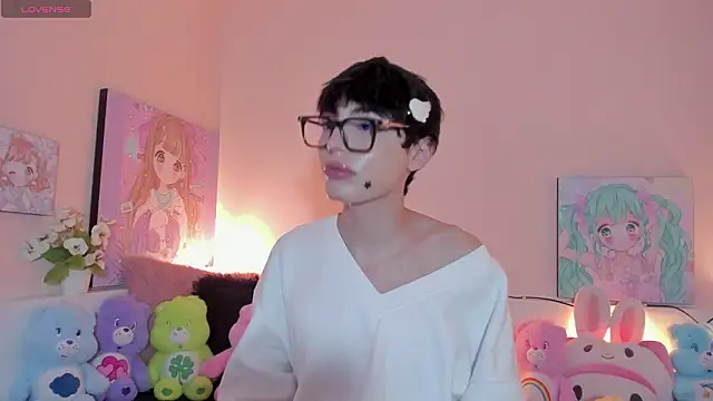 Strawberry Kitty  online show from 03-09-26, 02:37