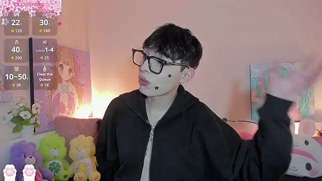 Strawberry Kitty  online show from 03-13-26, 04:19