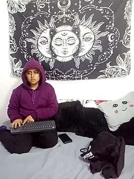 emily n abby online show from 11-08-25, 12:27