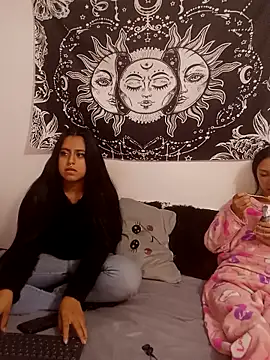 emily n abby online show from 03-20-26, 01:27