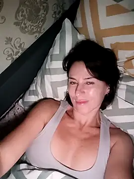 Snapshot of Luna_7777 chatting on 11-09-25, 10:08 Luna 7777 online show from 11-09-25, 10:08