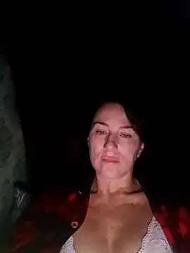 Snapshot of Luna_7777 chatting on 11-16-25, 10:15 Luna 7777 online show from 11-16-25, 10:15