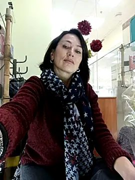 Snapshot of Luna_7777 chatting on 11-18-25, 11:36 Luna 7777 online show from 11-18-25, 11:36