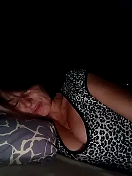 Snapshot of Luna_7777 chatting on 11-25-25, 10:10 Luna 7777 online show from 11-25-25, 10:10