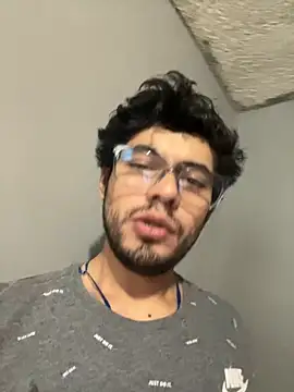 Twistermc11 online show from 11-23-25, 02:17