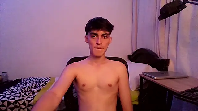 WarrenBlushfire online show from 10-23-25, 05:51