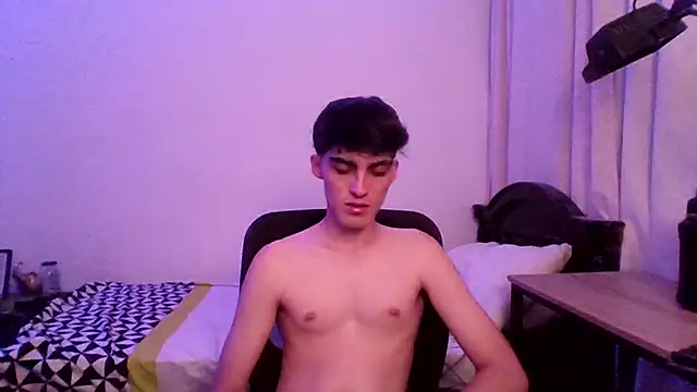 WarrenBlushfire online show from 10-25-25, 07:38