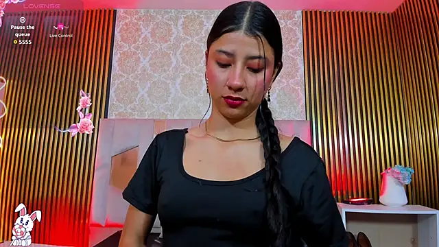 Snapshot of Adisson_Tay chatting on 11-17-25, 11:38 Adisson Tay online show from 11-17-25, 11:38