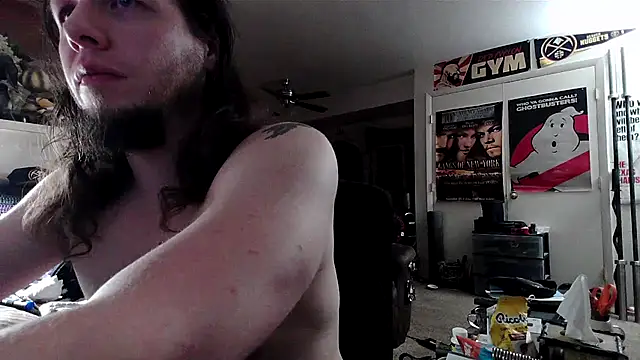 biggerisbetter12 online show from 10-20-25, 10:27