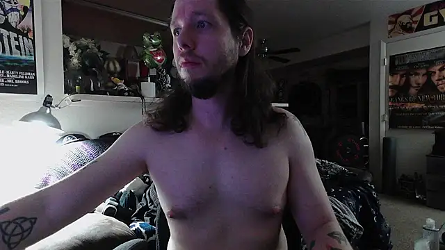 biggerisbetter12 online show from 03-21-26, 03:44