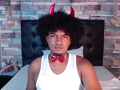 JaicobJones online show from 10-27-25, 11:52