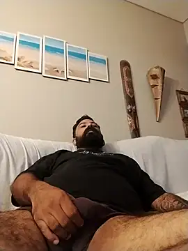 Black14x6 online show from 10-22-25, 02:34