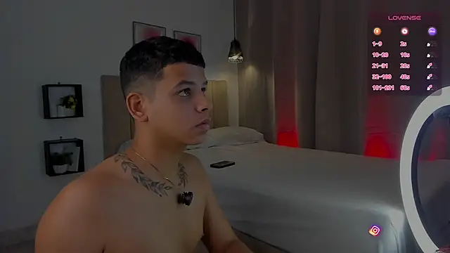 Little Emma 11 online show from 11-06-25, 12:06