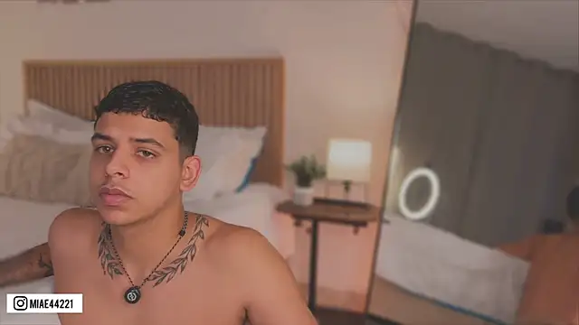 Little Emma 11 online show from 04-17-26, 02:53