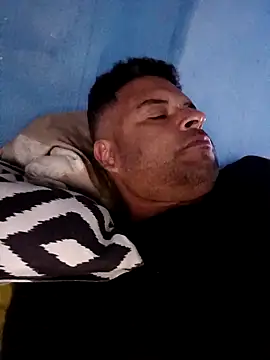 Snapshot of mineiro0388 chatting on 11-26-25, 03:07 mineiro0388 online show from 11-26-25, 03:07