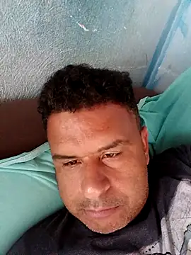 Snapshot of mineiro0388 chatting on 12-02-25, 03:51 mineiro0388 online show from 12-02-25, 03:51