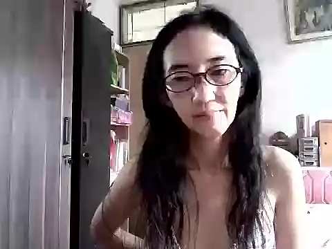 princessD077 online show from 11-15-25, 01:58