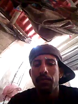 Snapshot of Orlao25cm chatting on 10-20-25, 08:20 Orlao25cm online show from 10-20-25, 08:20