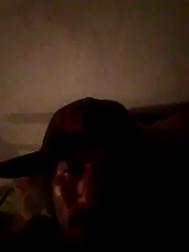 Snapshot of Orlao25cm chatting on 11-25-25, 05:29 Orlao25cm online show from 11-25-25, 05:29