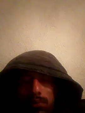 Snapshot of Orlao25cm chatting on 11-27-25, 09:33 Orlao25cm online show from 11-27-25, 09:33