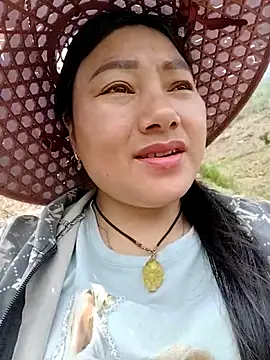 Sinhlinh2020 online show from 03-26-26, 05:57