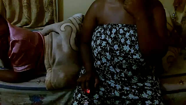 Slimthickx2 online show from 11-30-25, 07:18