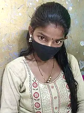 Itz Aisha   online show from 06-30-26, 10:05