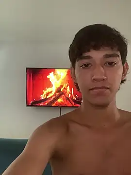 Alex king17 online show from 04-11-26, 01:04