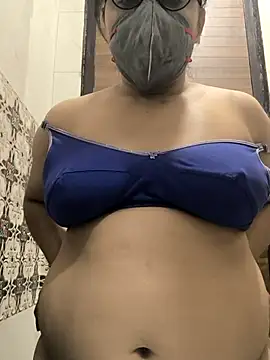 Snapshot of Lovely_Tannu chatting on 12-03-25, 12:03 Lovely Tannu online show from 12-03-25, 12:03