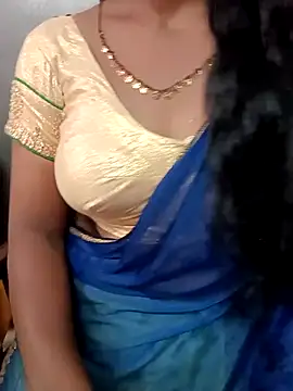 Snapshot of Sravya__ chatting on 10-24-25, 06:21 Sravya   online show from 10-24-25, 06:21
